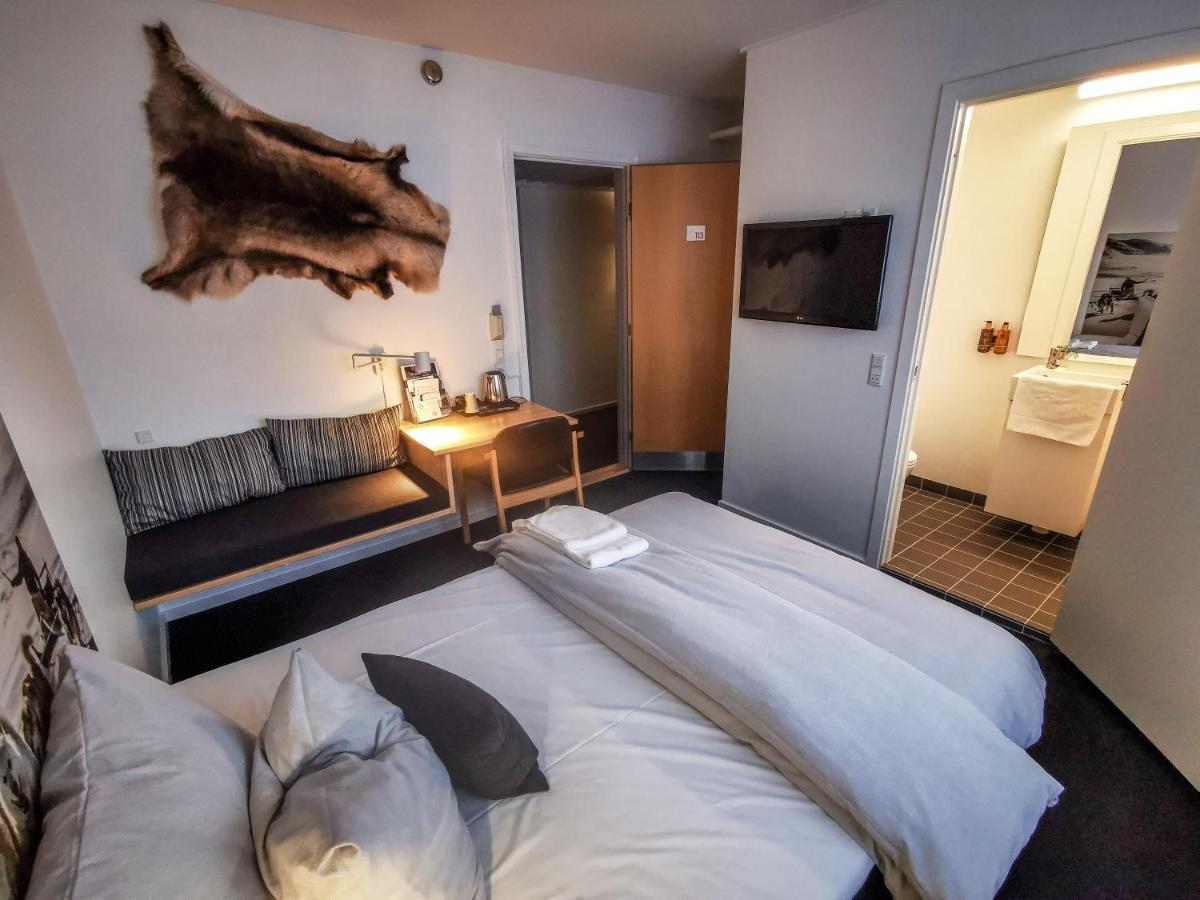 Hotel Sisimiut Buitenkant foto