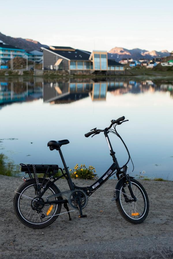 Hotel Sisimiut Buitenkant foto